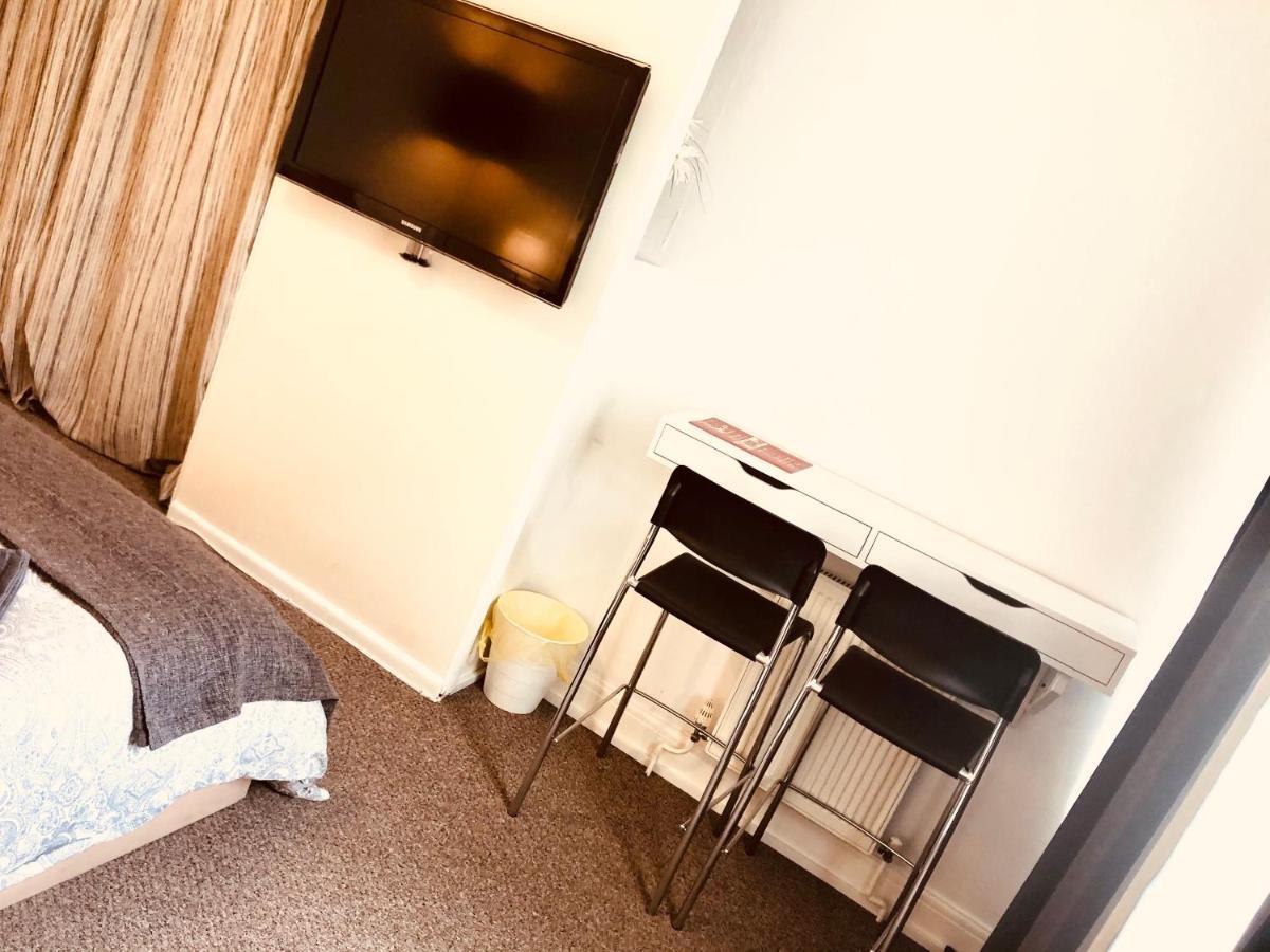 Appartement AC Lounge 1 à Rochford Extérieur photo