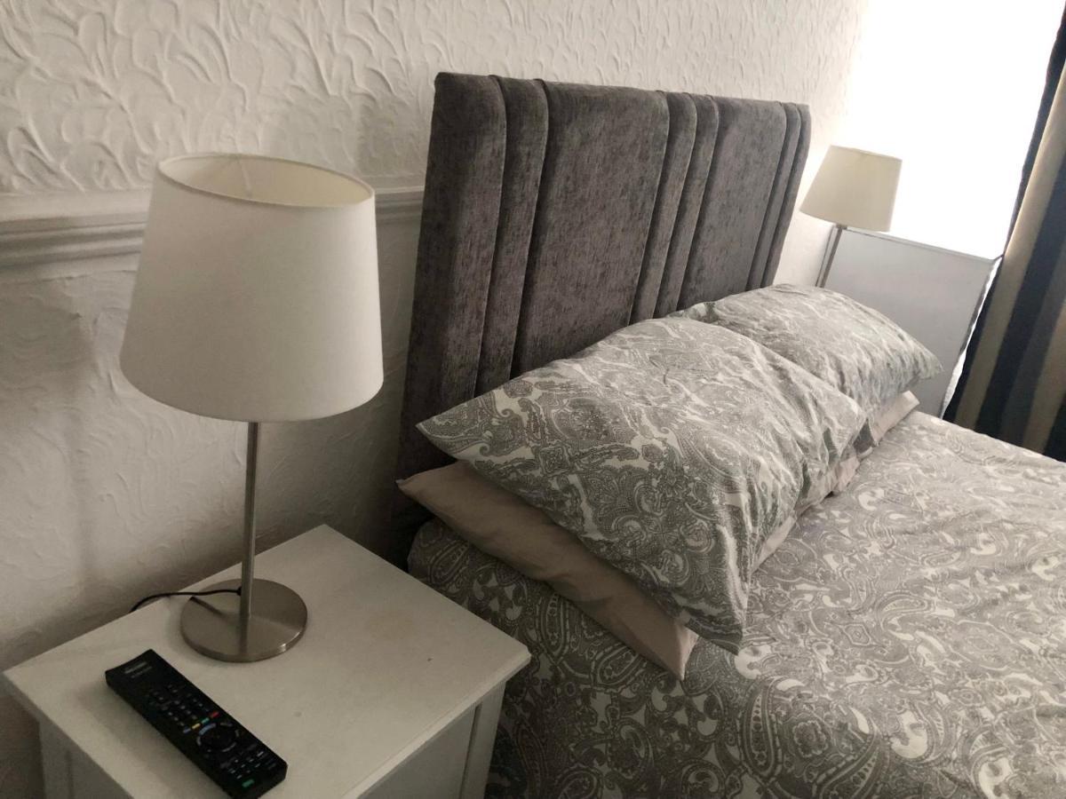 Appartement AC Lounge 1 à Rochford Extérieur photo